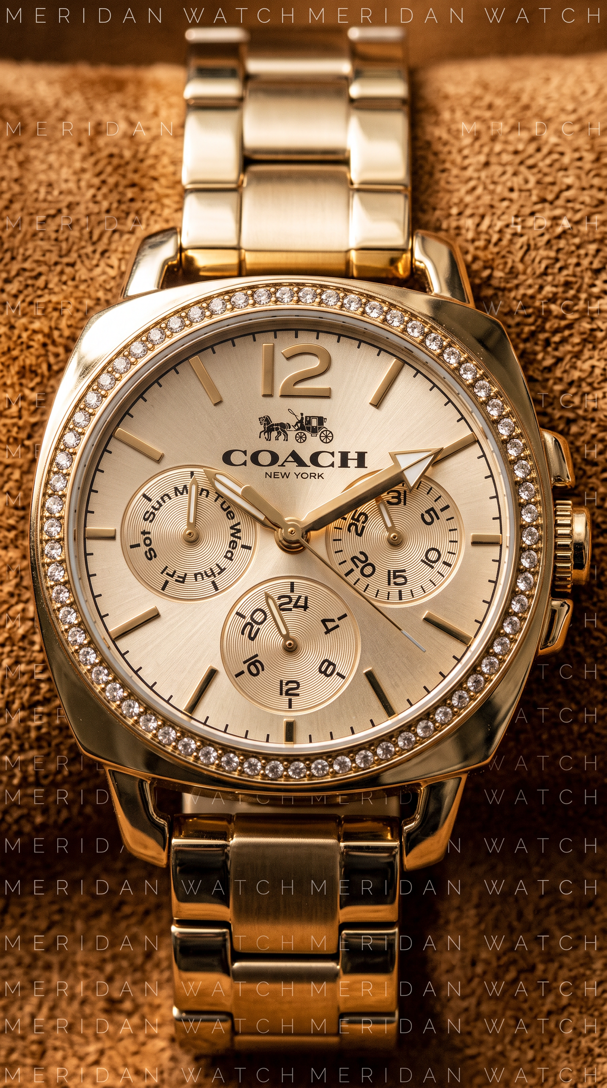Reloj Coach Multifuncion Dorado Cristal 34mm | Mujer