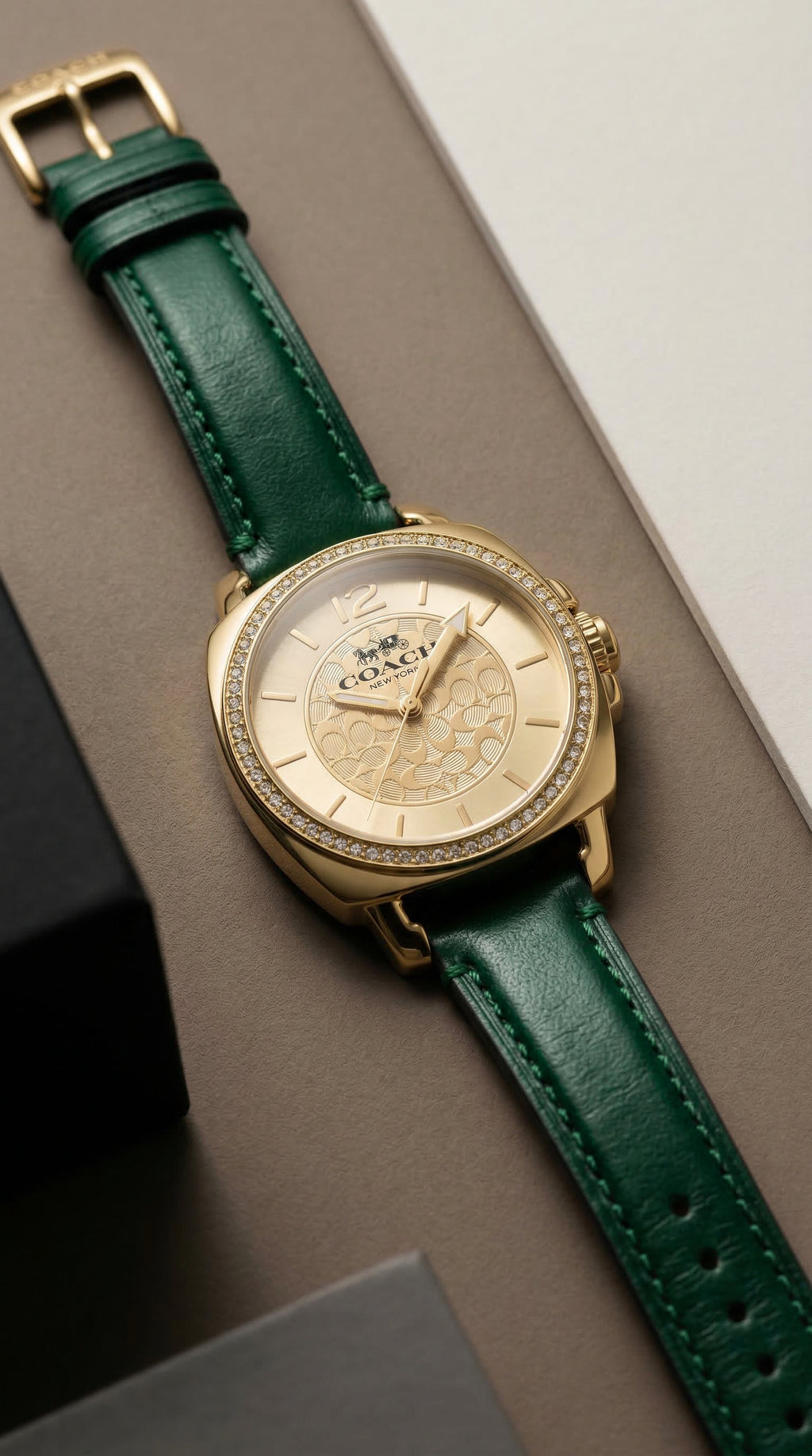 Coach Boyfriend 14503982 — Dorado correa verde | Mujer