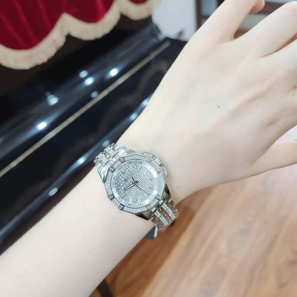 Reloj Bulova Octava Crystal 96L305 Pavé Plateado | Mujer
