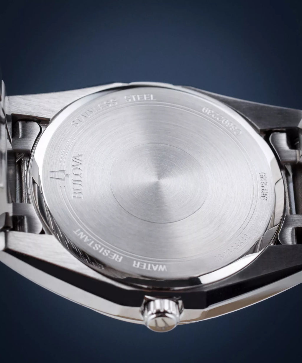 Reloj Bulova Surveyor Diamantes Azul Plateado 31mm | Mujer