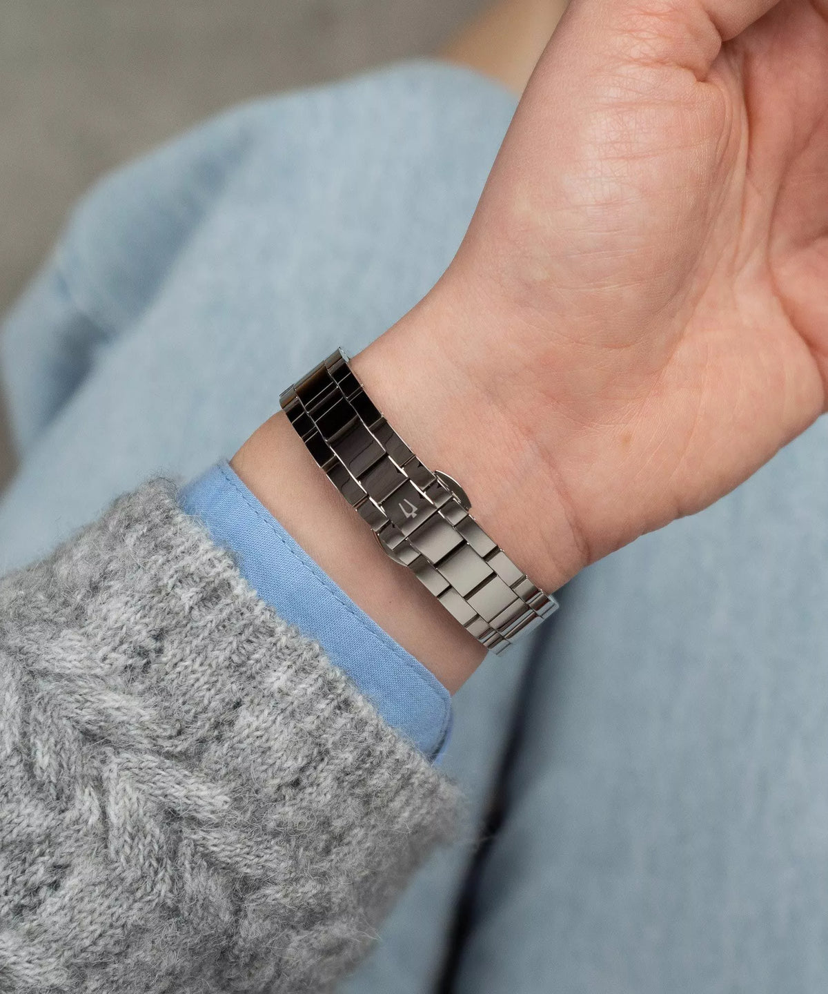 Reloj Bulova Surveyor Diamantes Azul Plateado 31mm | Mujer