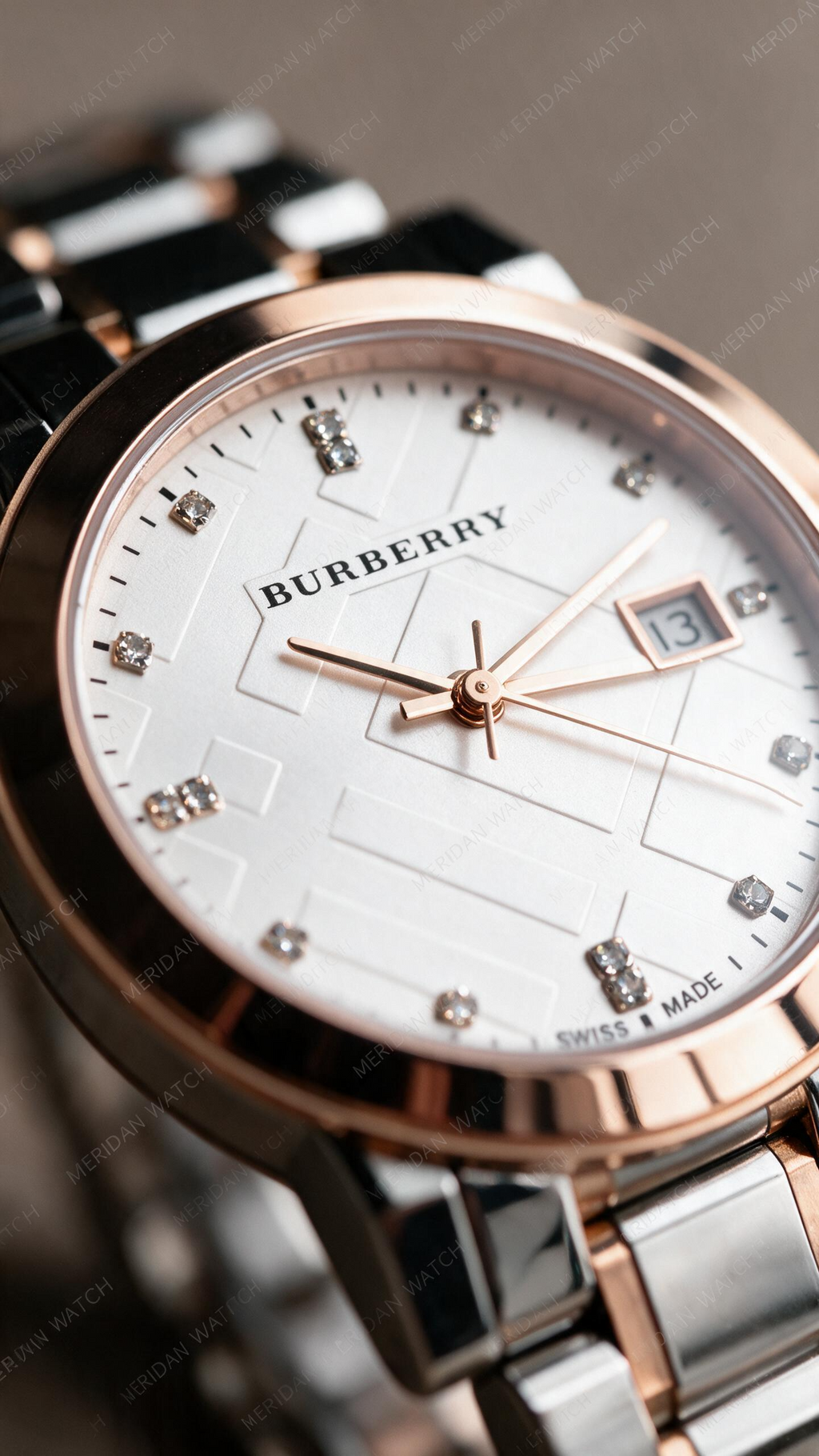 Reloj Burberry Dos Tonos Oro Rosa Diamante Bracelet | Mujer