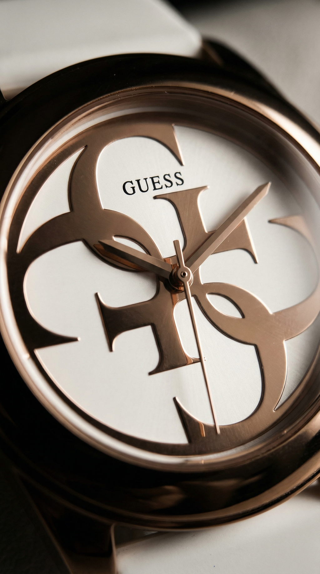 Reloj Guess G-Twist Mujer 40mm Rose Gold Blanco Silicona W0911L5