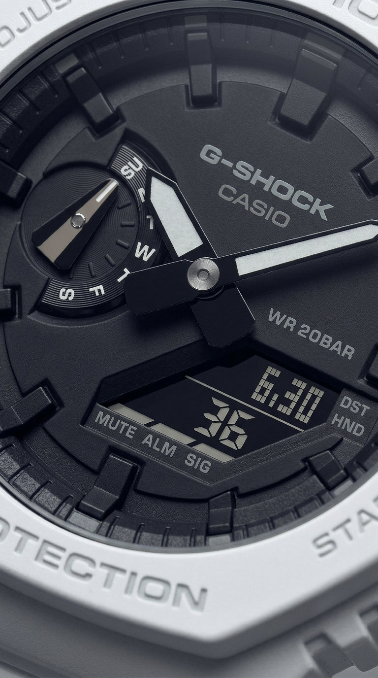 Casio G-Shock GA2100-7A — Blanco analógico-Digital 48mm | Unisex