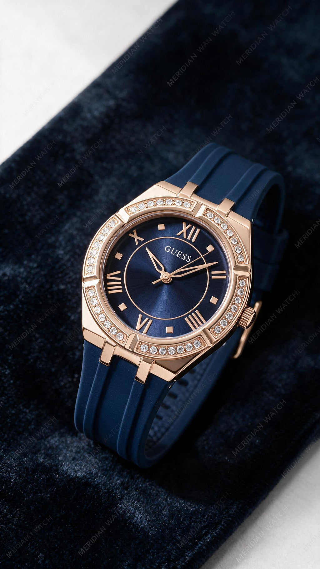Reloj Guess Cosmo Diamonds Azul Silicona 36mm | Mujer