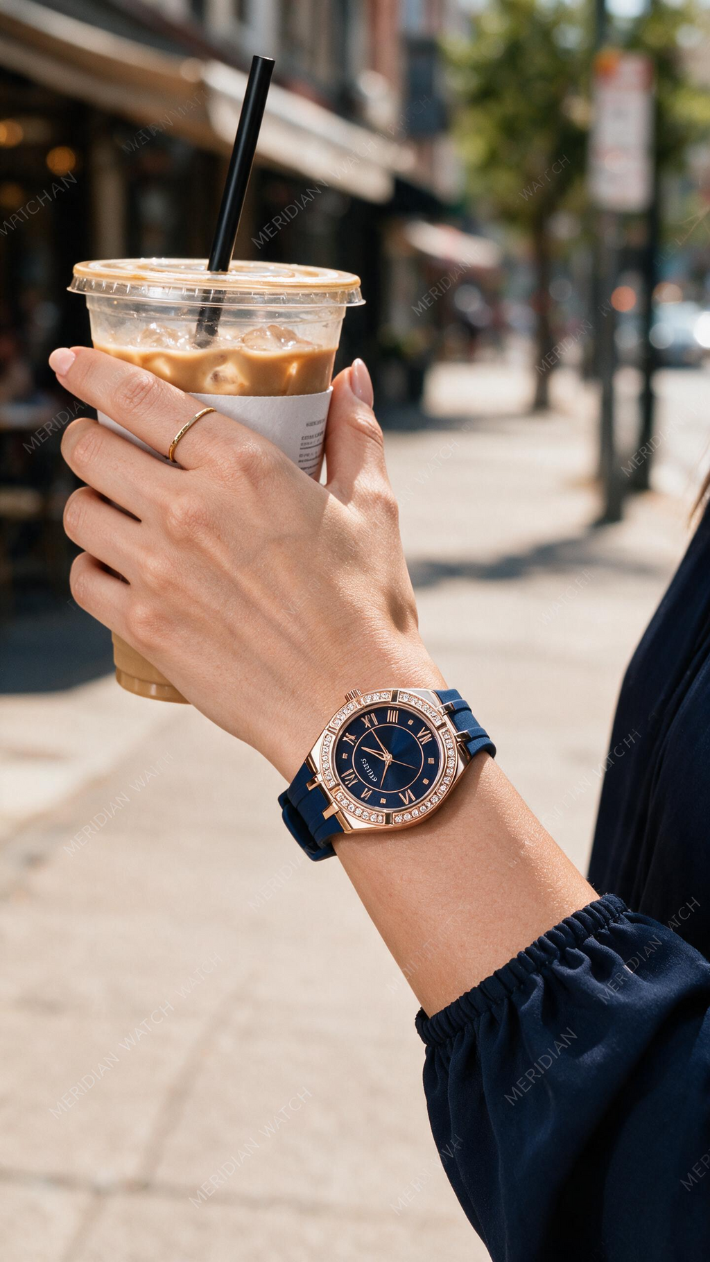 Reloj Guess Cosmo Diamonds Azul Silicona 36mm | Mujer