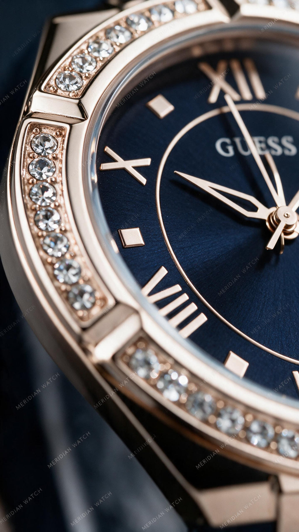 Reloj Guess Cosmo Diamonds Azul Silicona 36mm | Mujer