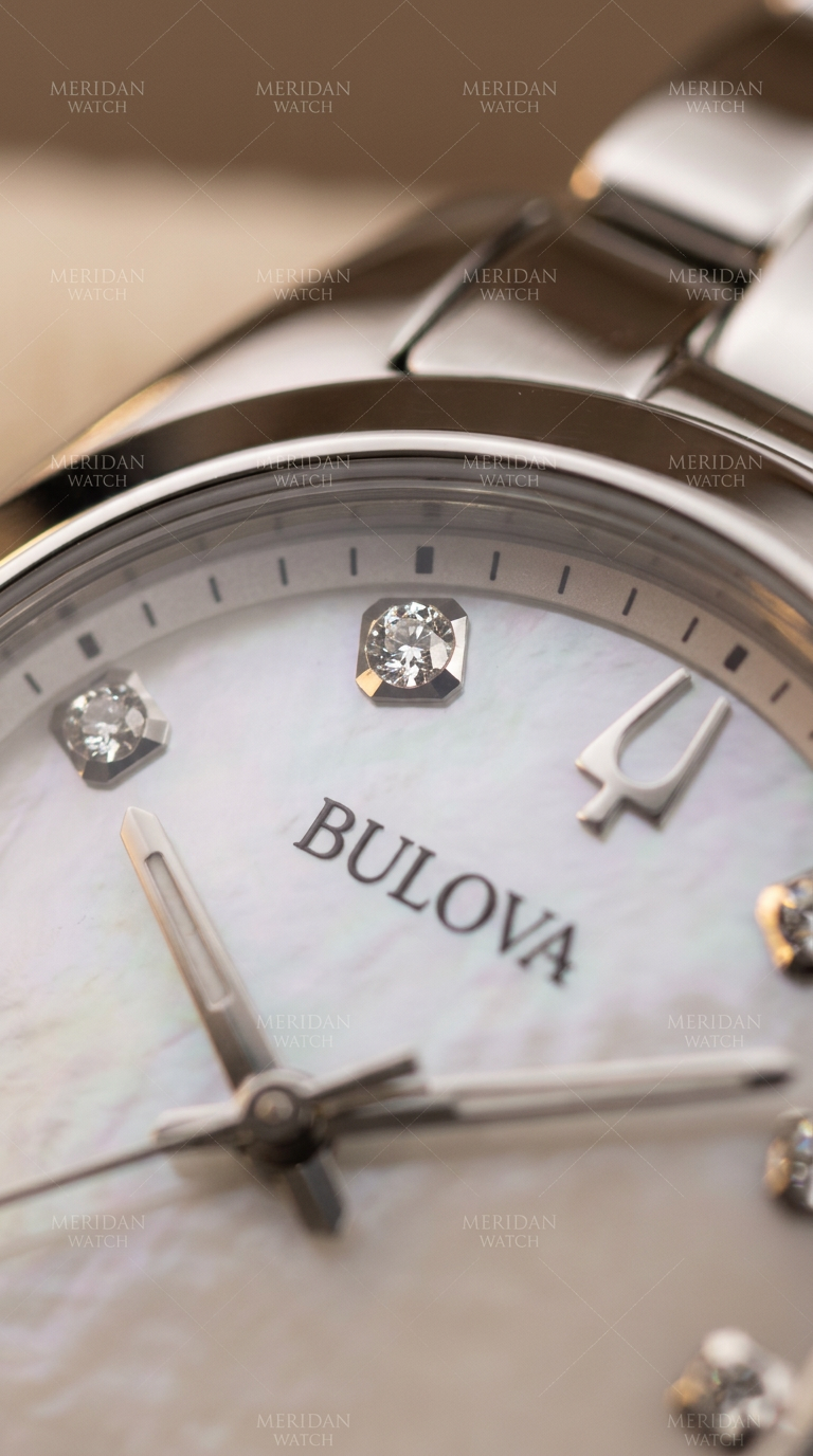 Reloj Bulova Surveyor 96P228 Nácar Diamantes Acero | Mujer