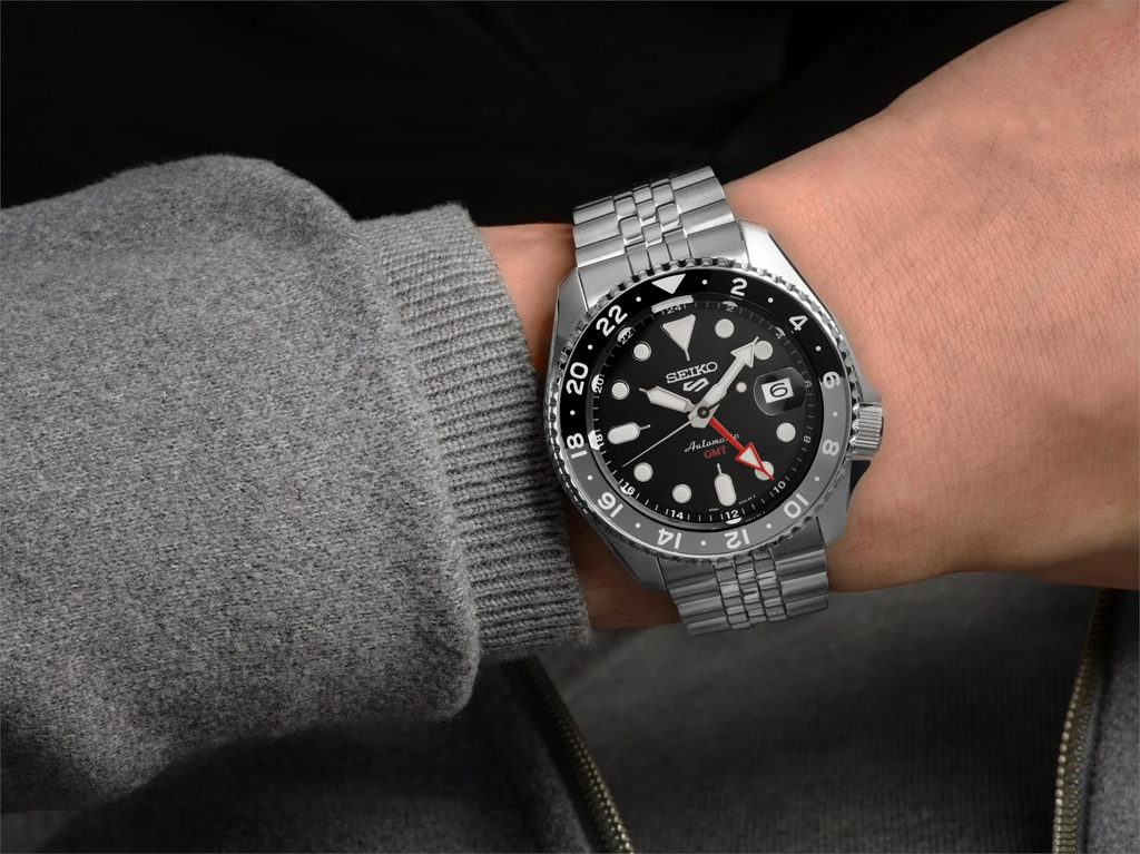 Reloj Seiko 5 Sports GMT Automatico Negro 42.5mm | Hombre