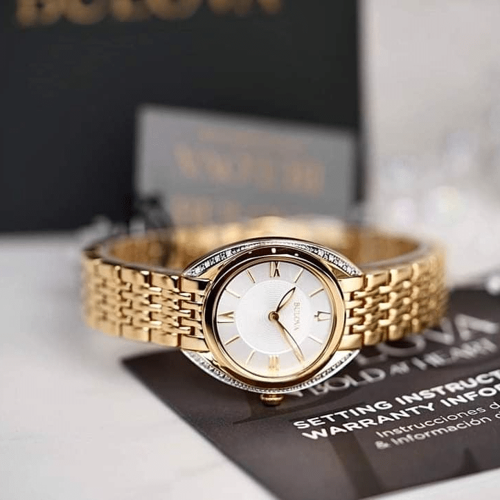 Reloj Bulova Classic 98R298 Diamantes Dorado Acero Mujer